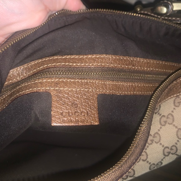 COPY - COPY - Gucci- handbag-crossbody. Great pre-loved condition - Picture 6 of 14
